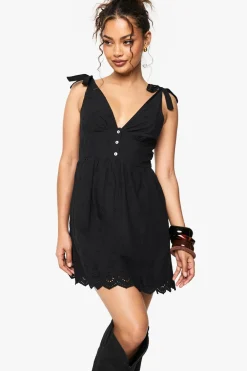 Dresses^Nasty Gal Broderie Strappy Tie Detail Mini Dress |