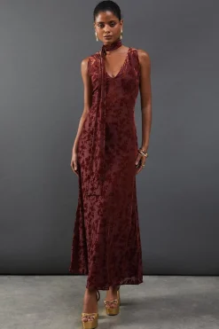 Dresses^Nasty Gal Burnout Jacquard Tie Neck Plunge Maxi Dress |