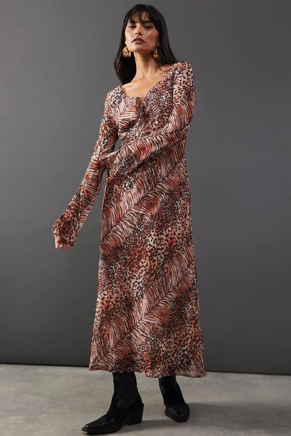 Dresses^Nasty Gal Chiffon Tie Keyhole Front Bias Midi Dress |