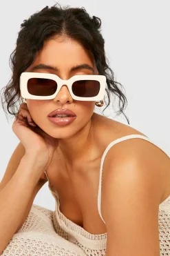 Sunglasses^Nasty Gal Cream Retro Sunglasses |