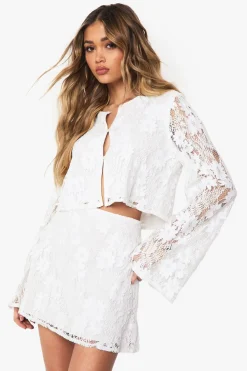 Crochet^Nasty Gal Crochet Mini Skirt |