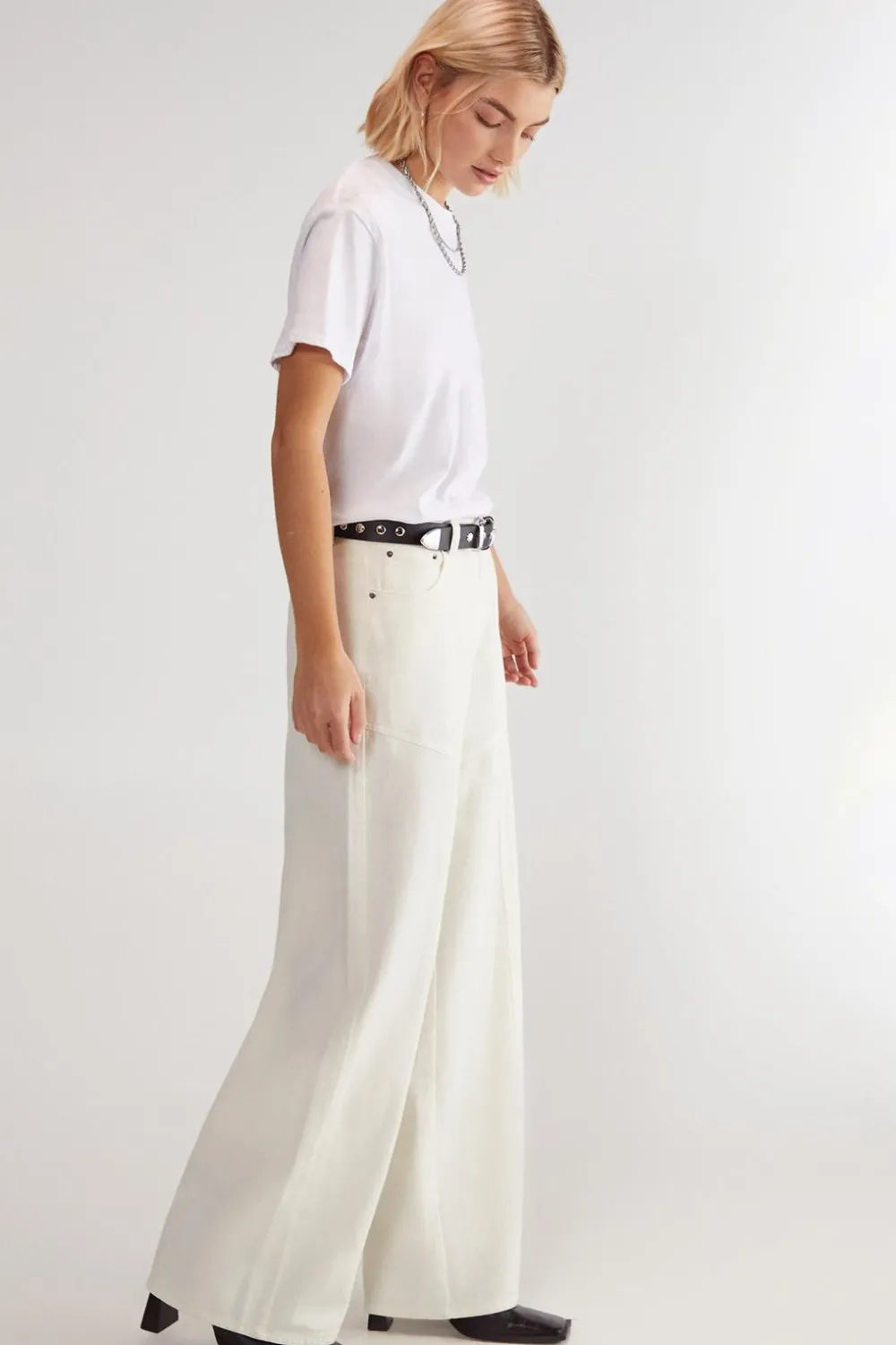 Festival Outfits|Festival Outfits^Nasty Gal Denim Straight Leg Jeans |