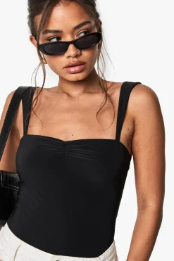 Tops^Nasty Gal Double Layer Slinky Sweetheart Neckline Top |