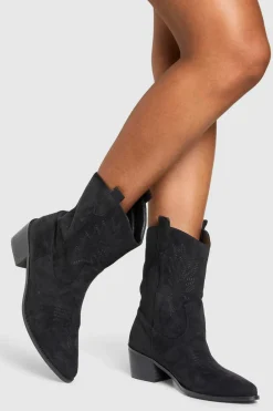 Cowgirl^Nasty Gal Embroidered Western Cowboy Boots |