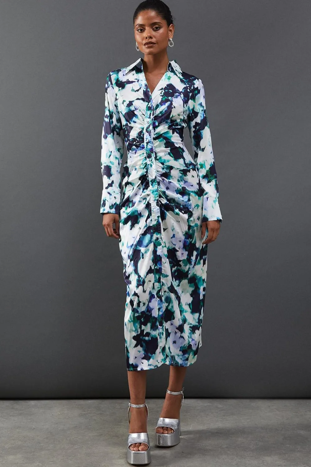 Dresses^Nasty Gal Floral Satin Ruched Front Midi Shirt Dress |