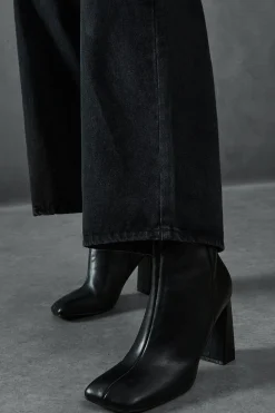 Leather^Nasty Gal Leather Look Square Toe Ankle Boots |