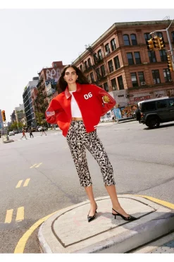 Animal Print|Going Out Pants^Nasty Gal Leopard Print Capri Pant |