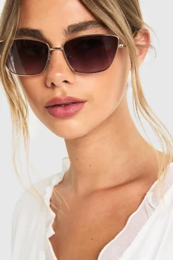 Sunglasses^Nasty Gal Metal Frame Cat Eye Sunglasses |