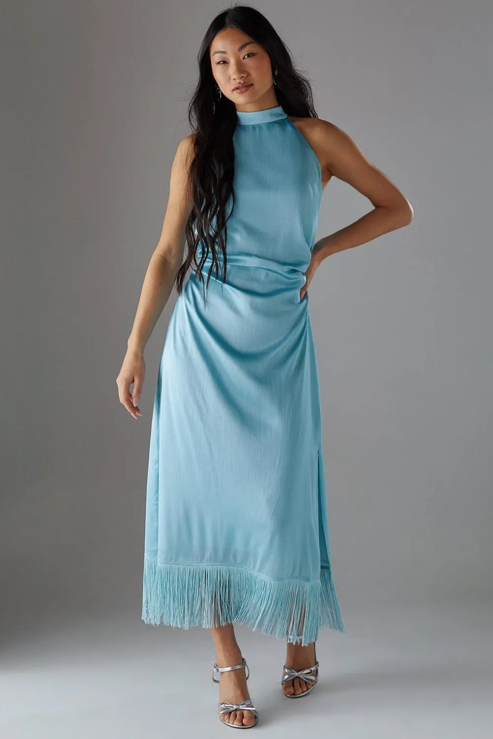 Fringing^Nasty Gal Petite Crinkle Satin Halter Fringe Midi Dress |