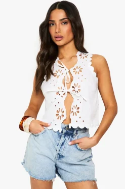 Tops^Nasty Gal Petite Floral Tie Waistcoat |