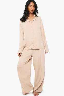 Sleepwear^Nasty Gal Petite Long Sleeve Shirt & Trousers Pyjama Set |