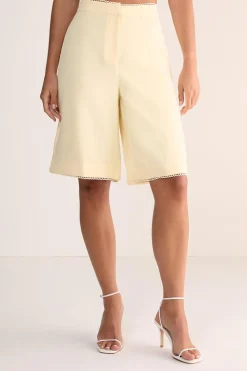 Shorts|Shorts^Nasty Gal Picot Trim Tailored Jort |