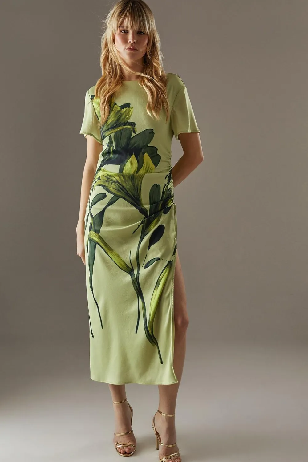 Dresses^Nasty Gal Placement Print Crinkle Satin Ruched Midi Dress |