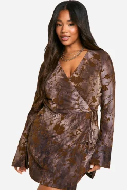Dresses^Nasty Gal Plus Devore Wrap Dress |
