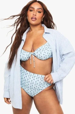 Swimwear^Nasty Gal Plus Gingham Floral Print Underwired Bikini Top |