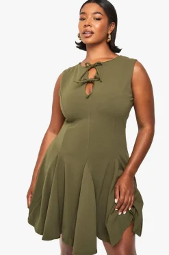 Dresses^Nasty Gal Plus godet tie detail sleeveless skater dress |