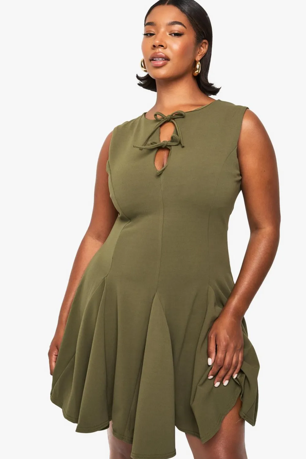 Dresses^Nasty Gal Plus godet tie detail sleeveless skater dress |