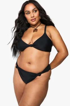 Bikinis|Swimwear^Nasty Gal Plus Padded Knot Front Detail Bikini Top |