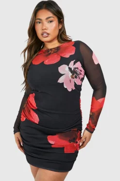 Dresses^Nasty Gal Plus Plus Printed Ruched Bodycon Dress |