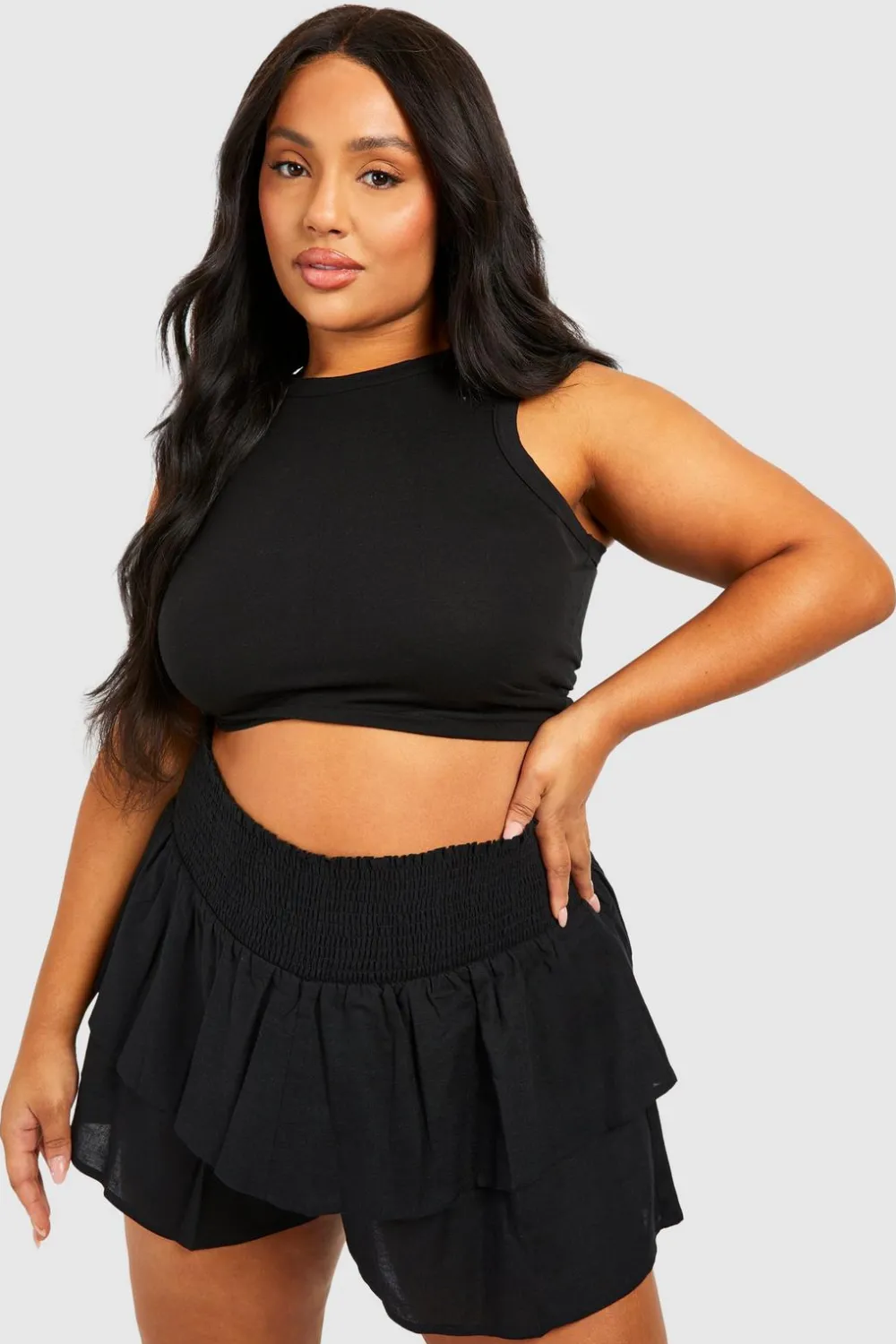 Shorts|Shorts^Nasty Gal Plus Shirred Waist Flippy Linen Feel Short |