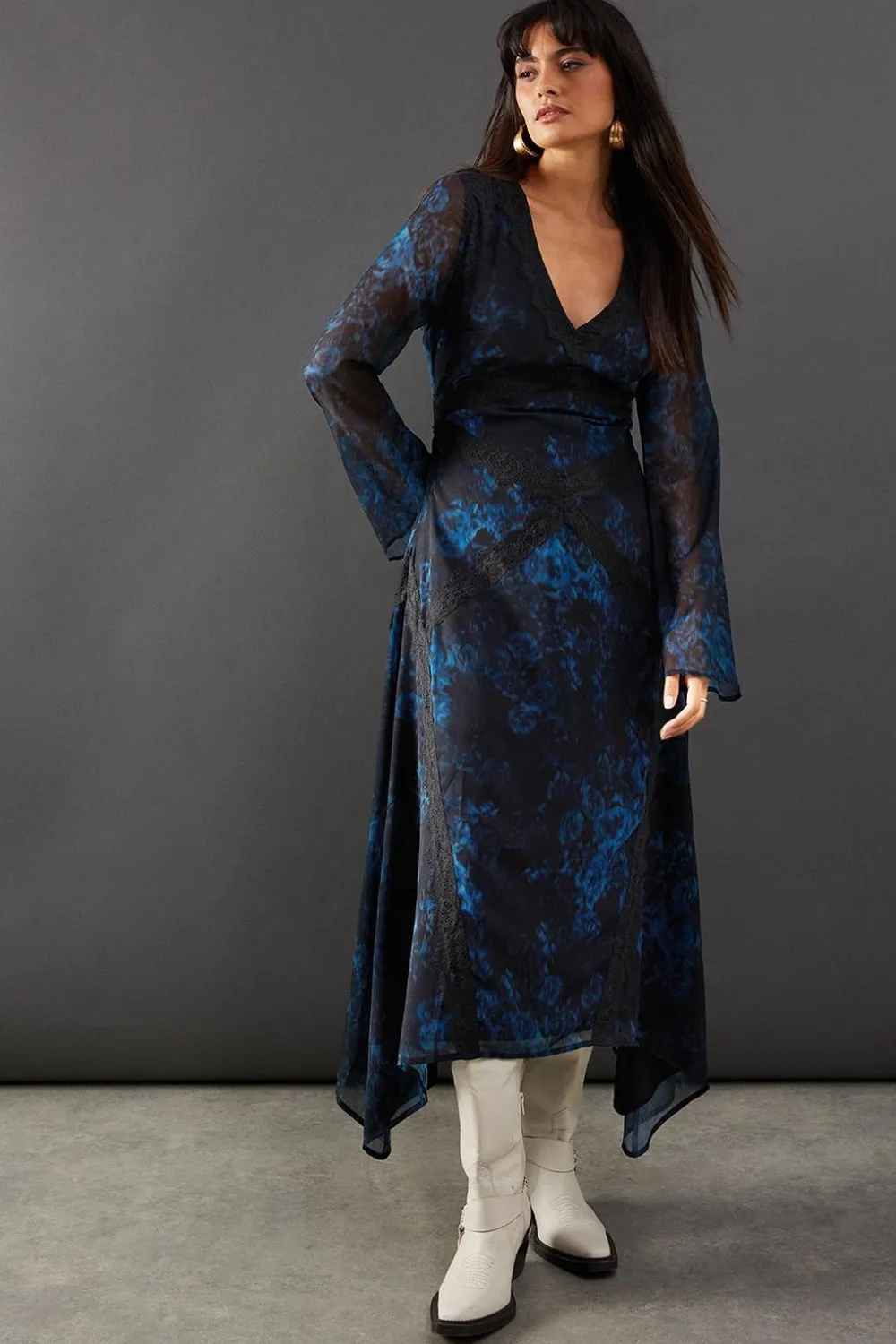 Dresses^Nasty Gal Print Chiffon Lace Insert Midi Dress |