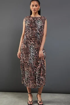 Dresses^Nasty Gal Printed Plisse Shoulder Pad Sleeveless Midi Dress |