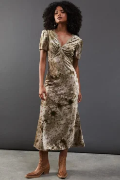 Dresses^Nasty Gal Rose Velvet V Neck Midi Tea Dress |