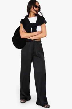 Pants^Nasty Gal Satin Drawcord Fluid Wide Leg Trousers |