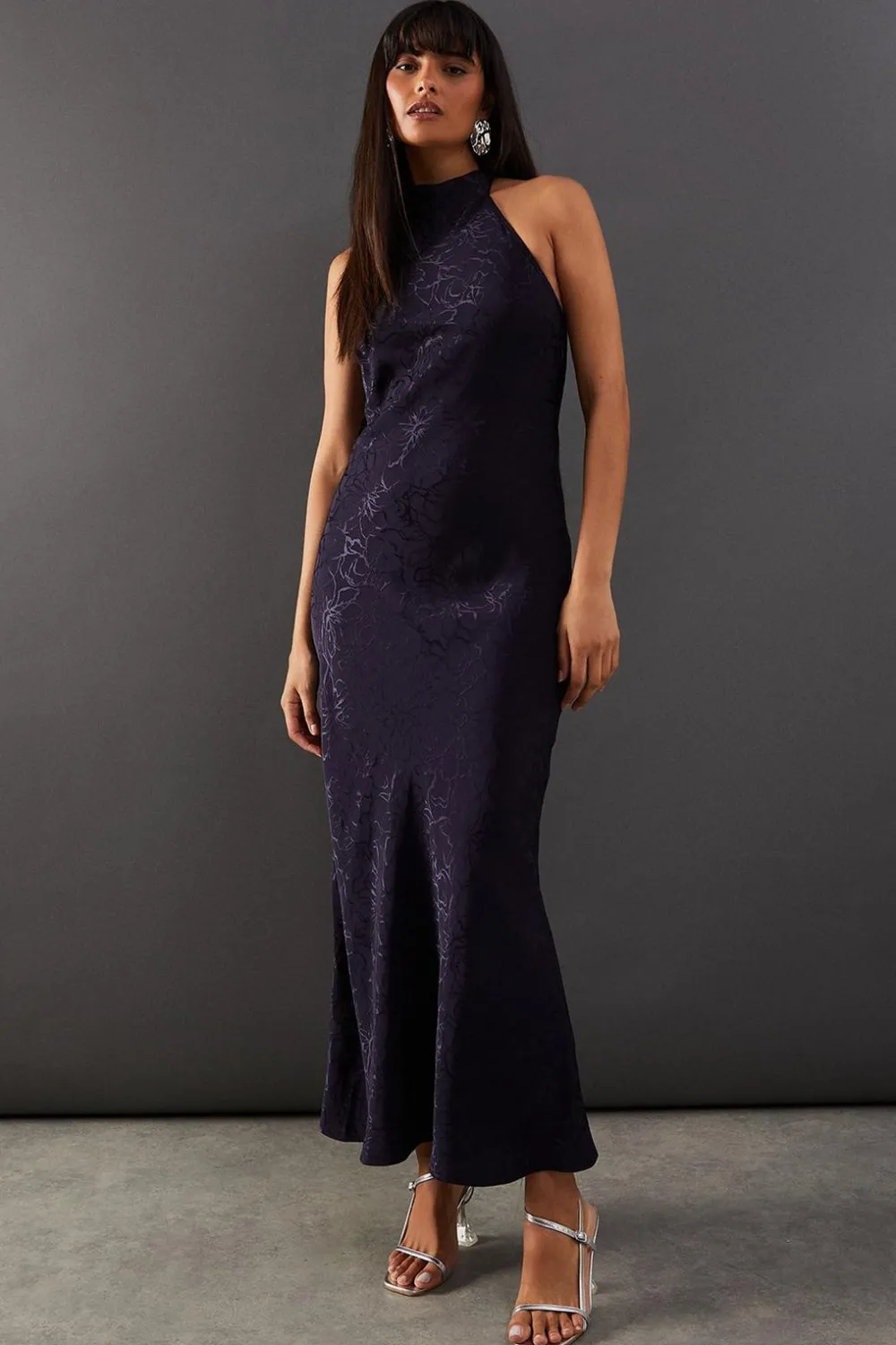 Dresses^Nasty Gal Satin Jacquard Halter Tie Neck Midi |