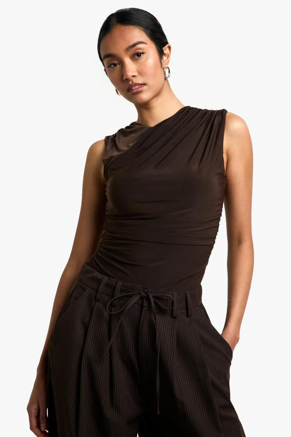 Tops^Nasty Gal Slinky Ruched Detail Sleeveless Top |