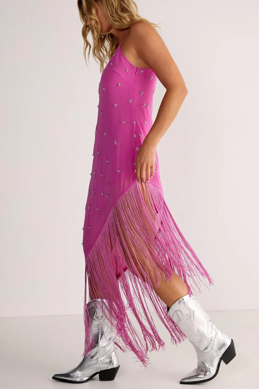 Fringing|Festival Outfits^Nasty Gal Studded Fringe Asymmetric Midi Dress |