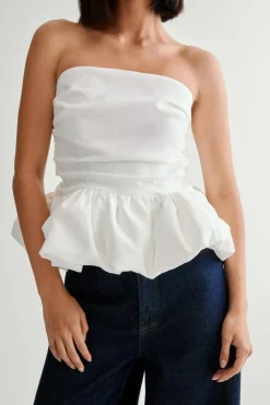 White Outfits|Party Outfits^Nasty Gal Tailored Puffball Hem Top |