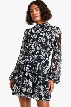 Dresses^Nasty Gal Tall Mono Floral High Neck Skater Dress |