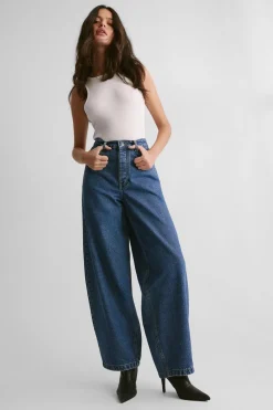 Jeans|Denim^Nasty Gal The Barrell Leg Jean |